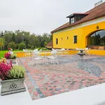 Ruunawere Hotell Nommealuse