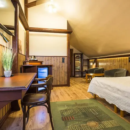 Ruunawere Hotel *