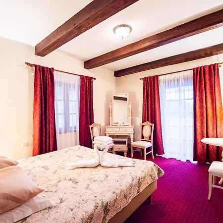 Hotel Ruunawere *