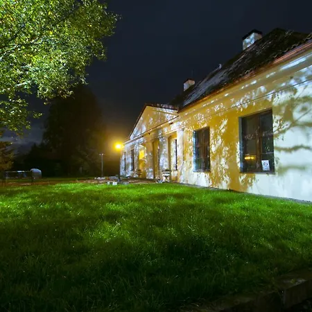 Ruunawere Hotel *